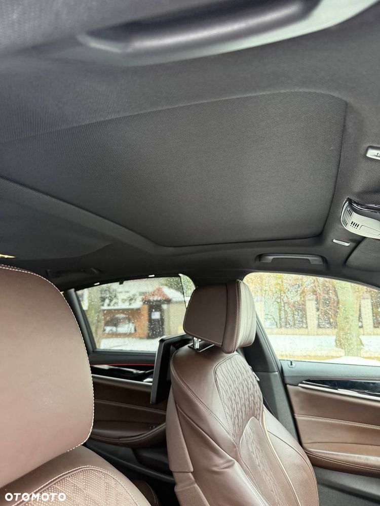 BMW Seria 5 - 13