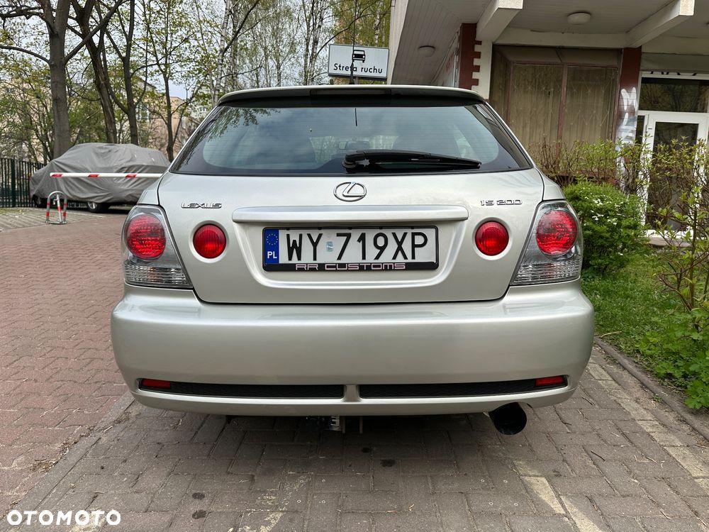 Lexus IS 200 SC Prestige - 6