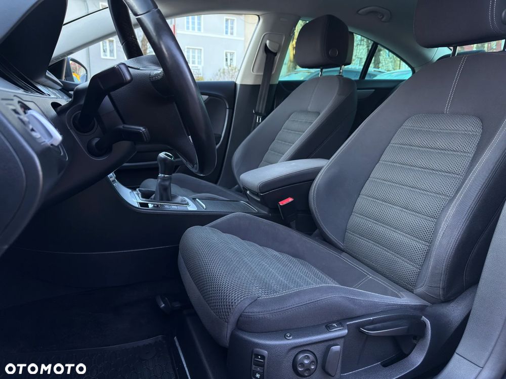 Volkswagen CC 2.0 TDI BlueMotion Technology - 16