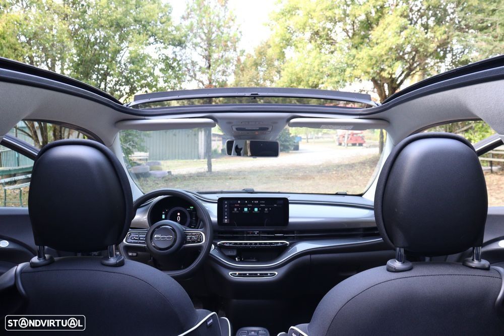 Fiat 500e Icon — fotografia 17