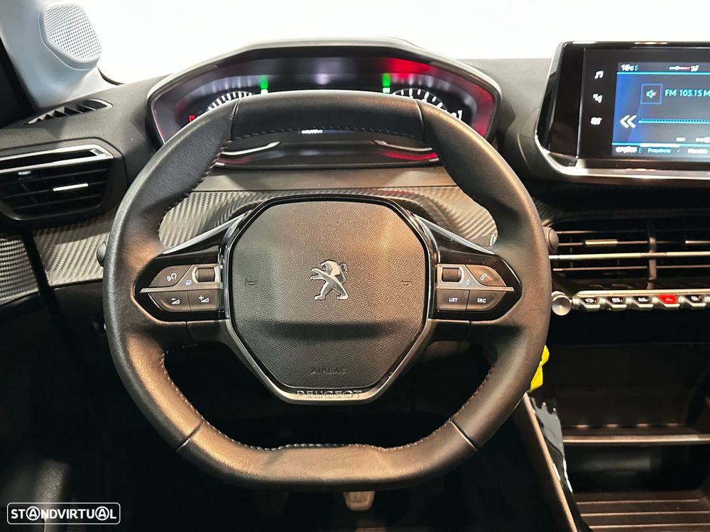 Peugeot 208 1.2 PureTech Active - 17