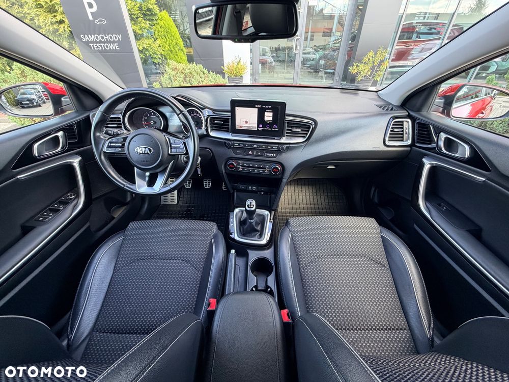 Kia Ceed 1.4 T-GDI L Business Line - 15