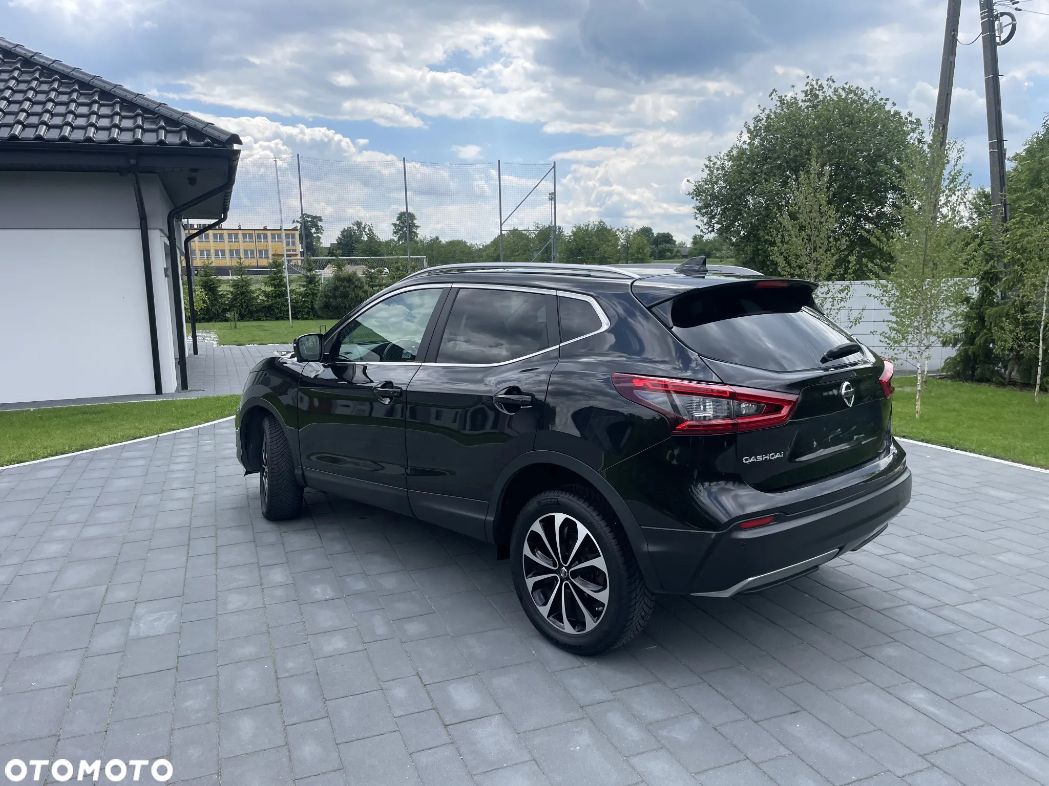 Nissan Qashqai 1.7 dCi N-Connecta - 11