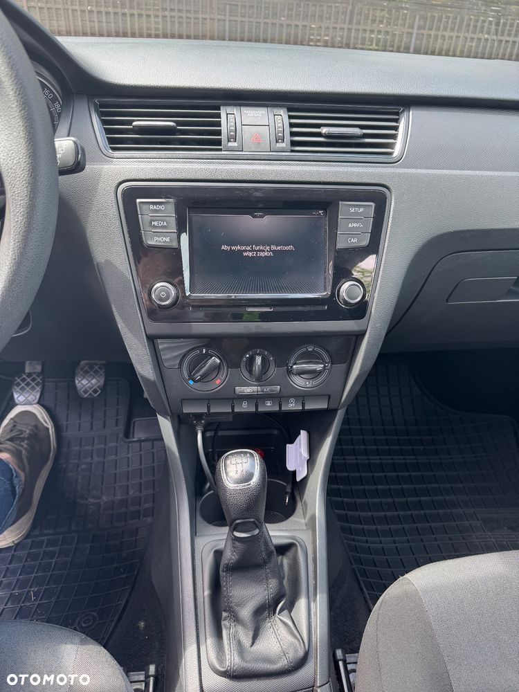 Skoda RAPID 1.0 TSI Active - 2