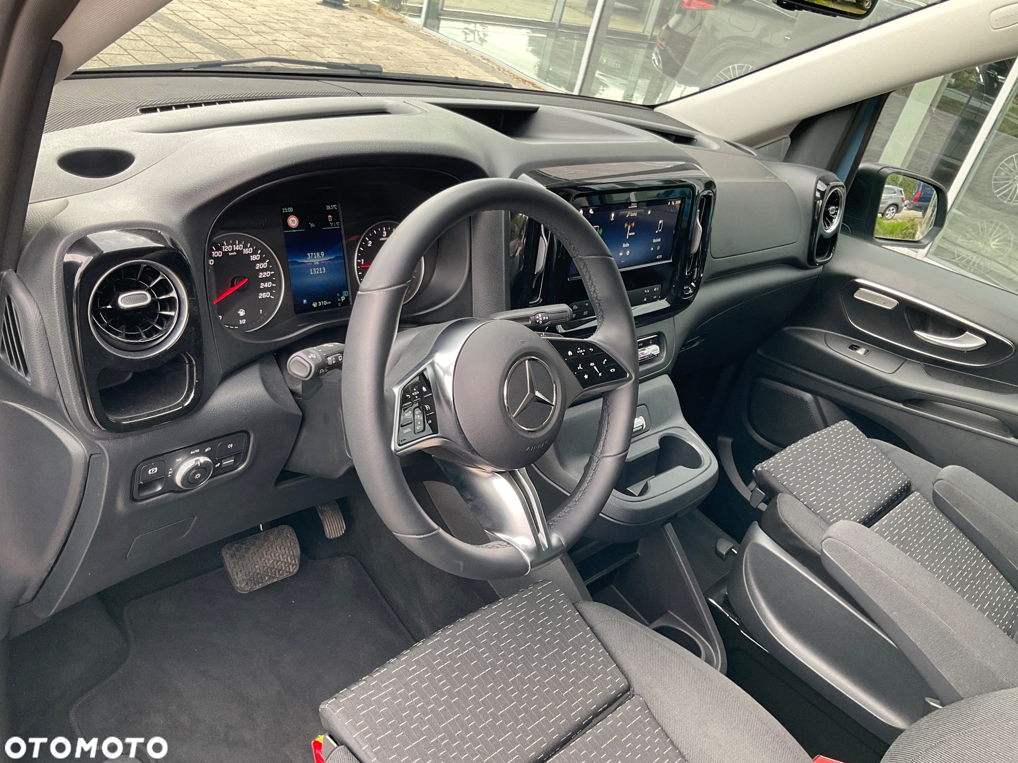 Mercedes-Benz Vito Tourer 119 CDI L2 Select 9G-Tronic 447.703 - 11