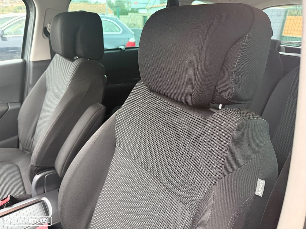 Peugeot 5008 1.6 HDi 7L Access - 14