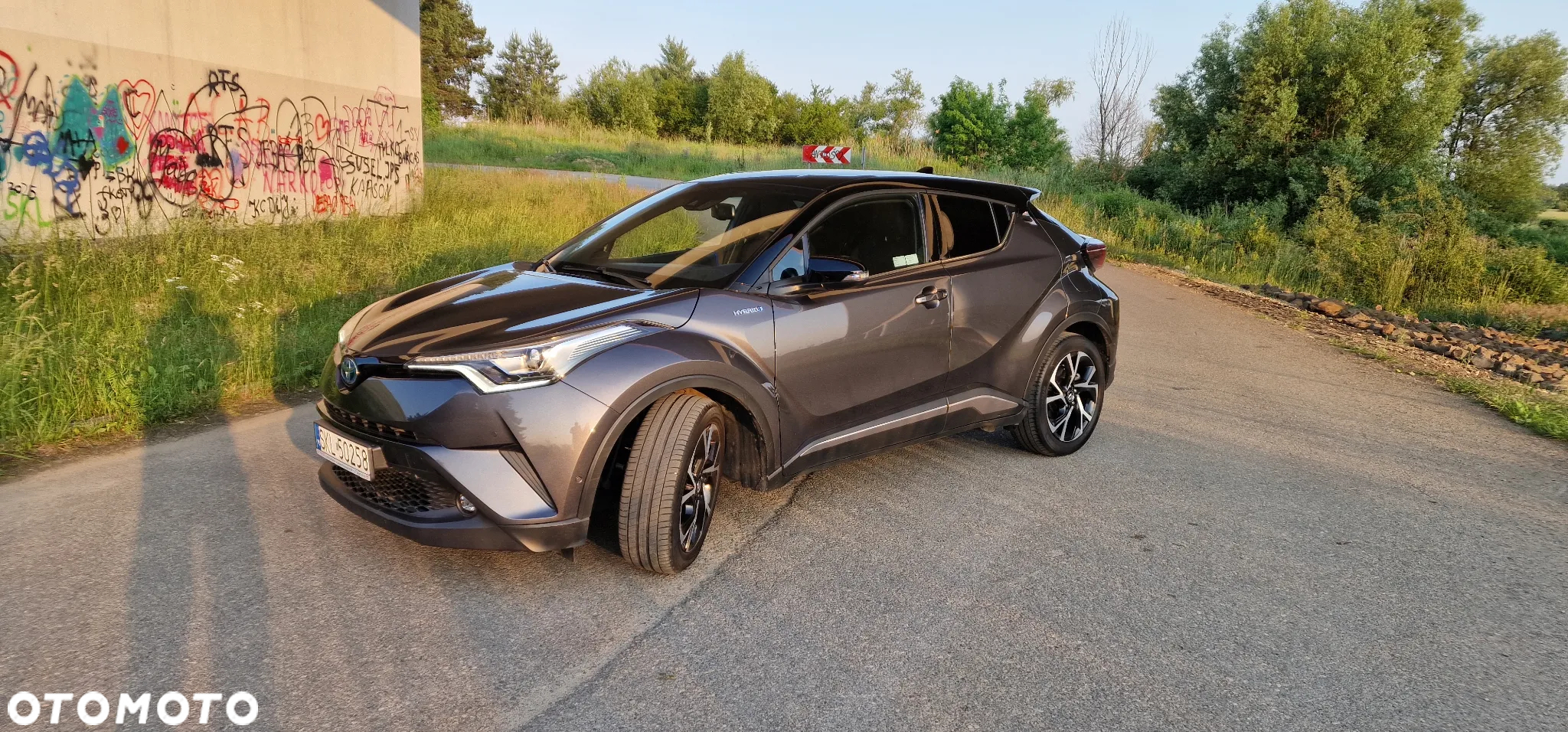 Toyota C-HR - 2