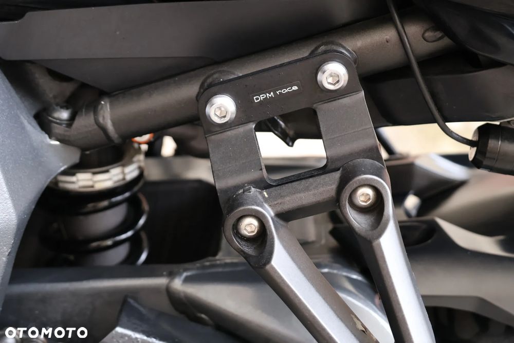 Yamaha MT - 4
