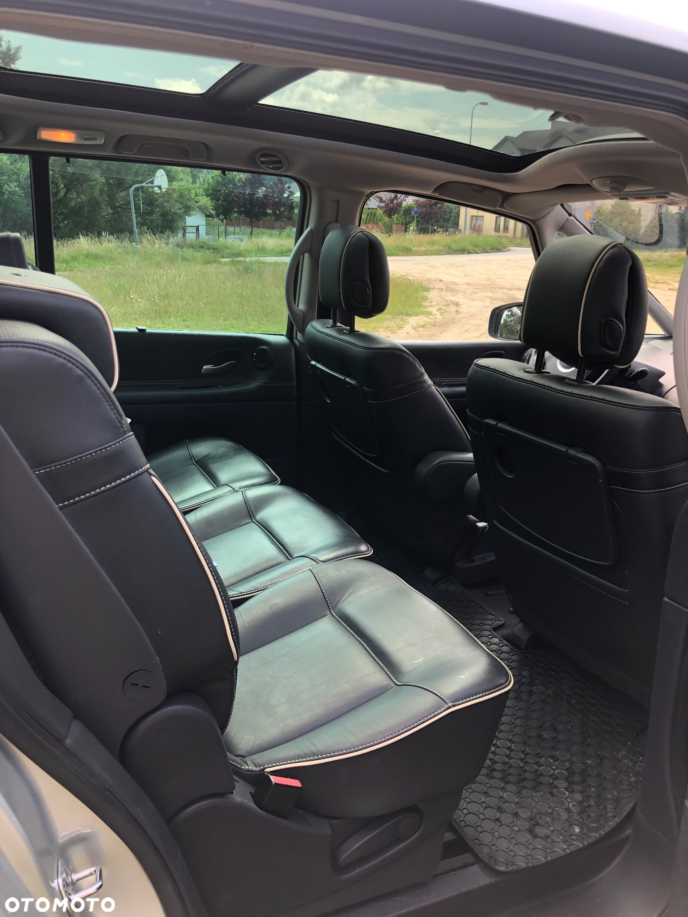 Renault Grand Espace 2.0 dCi FAP Initiale - 14