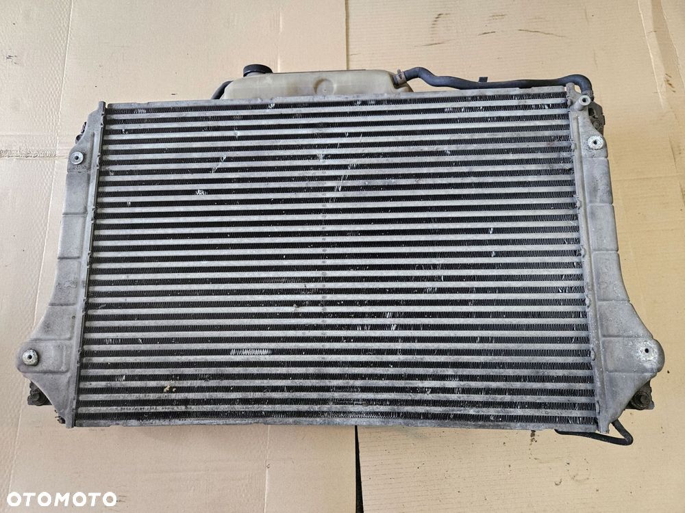 toyota avensis t25 06-08 2.0 d4d corolla verso ii chłodnice - 2
