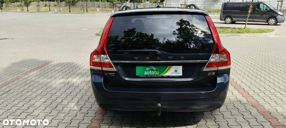 Volvo V70 D3 Momentum - 25