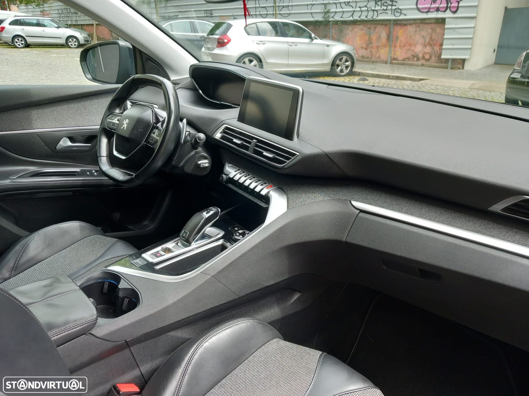 Peugeot 5008 1.5 BlueHDi Allure EAT8 - 20