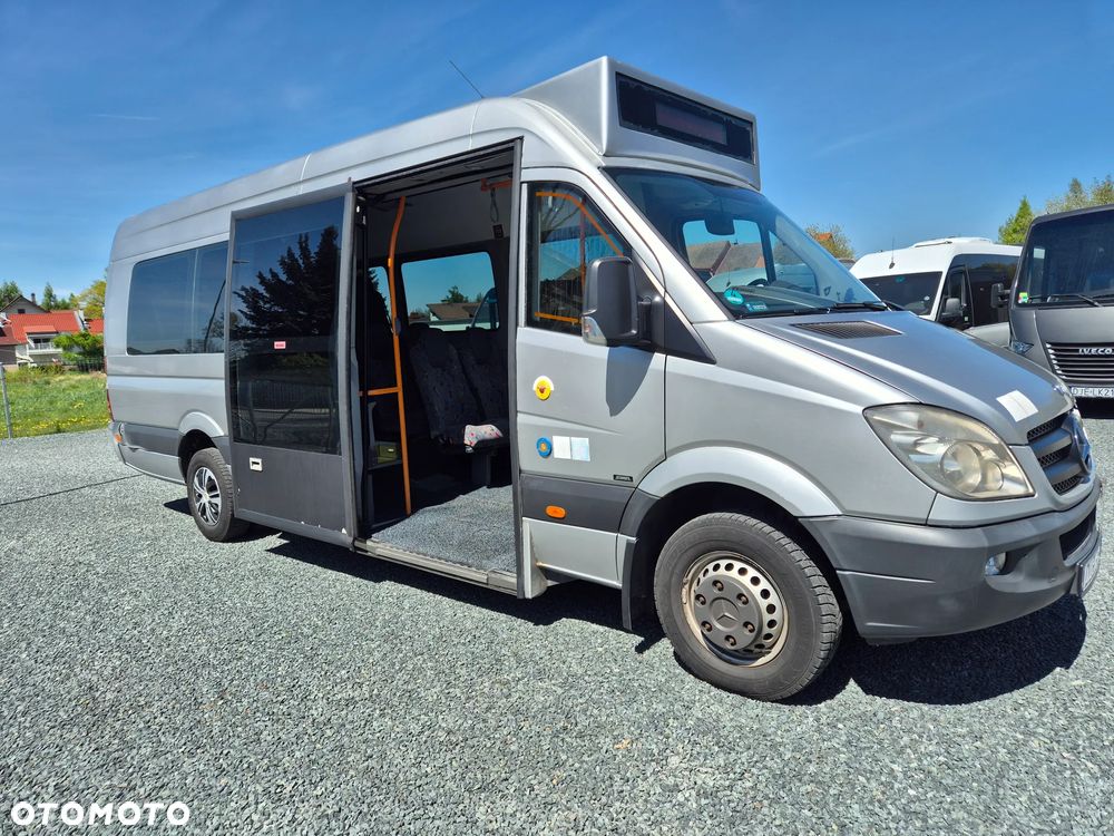 Mercedes-Benz Sprinter - 1