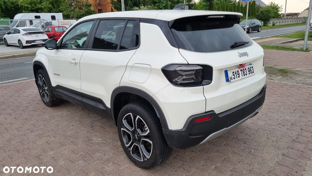 Jeep Avenger 1.2 GSE T3 Turbo-Benzin GDI Summit - 9