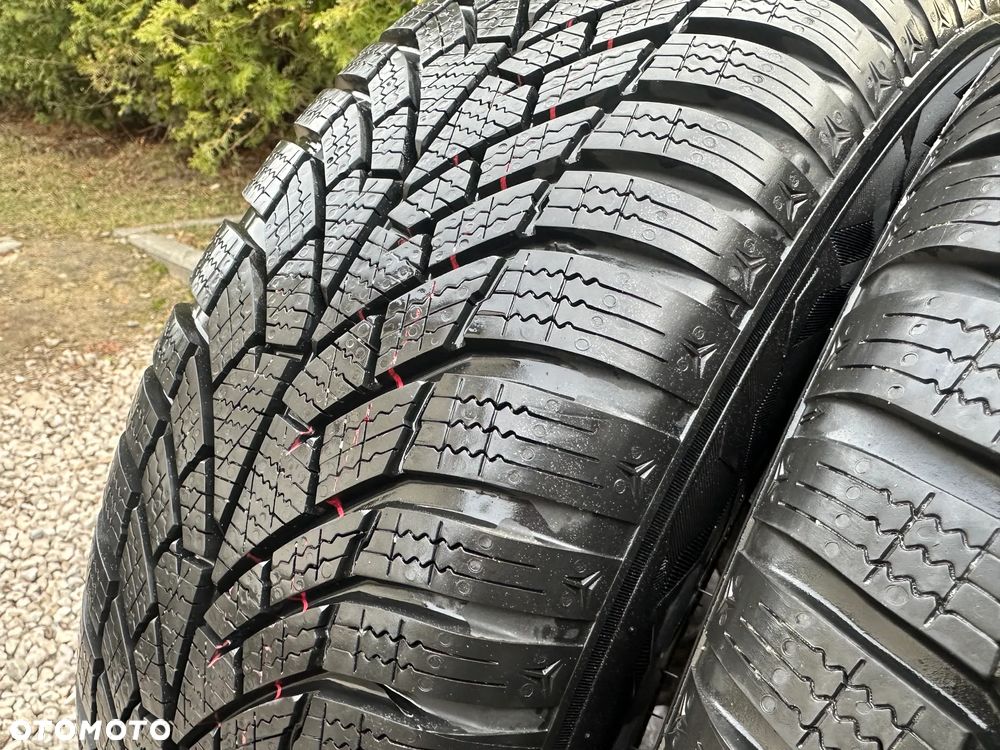 Opony zimowe KUMOHO R15 195/65/15 2025R 2SZT - 2