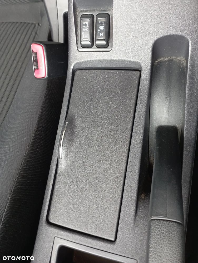 Mitsubishi Lancer 1.6 Intense - 16