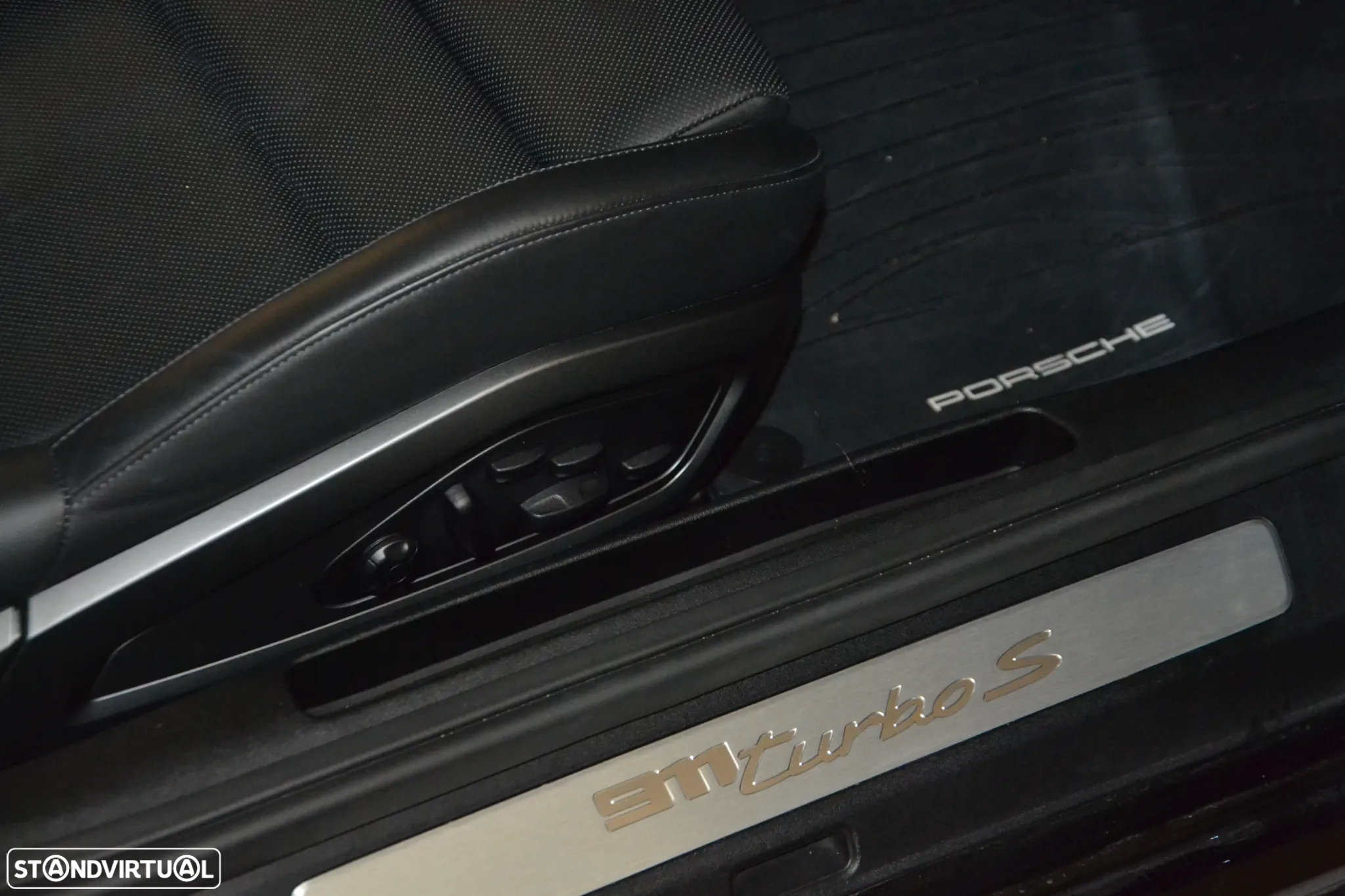 Porsche 911 (992) Turbo S PDK - 26