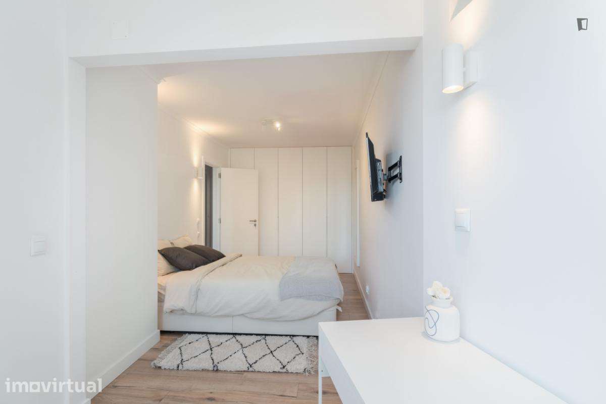 Quarto - localizado em Penha de França Lisbon - Grande imagem: 2/12