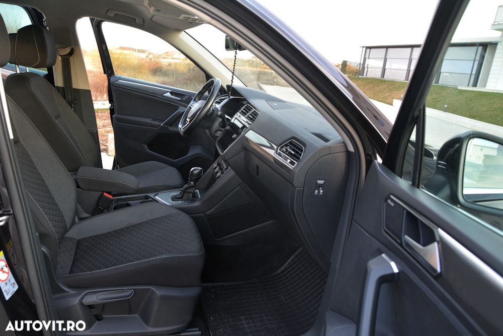 Volkswagen Tiguan 2.0 TDI SCR 4MOTION DSG R-Line - 14