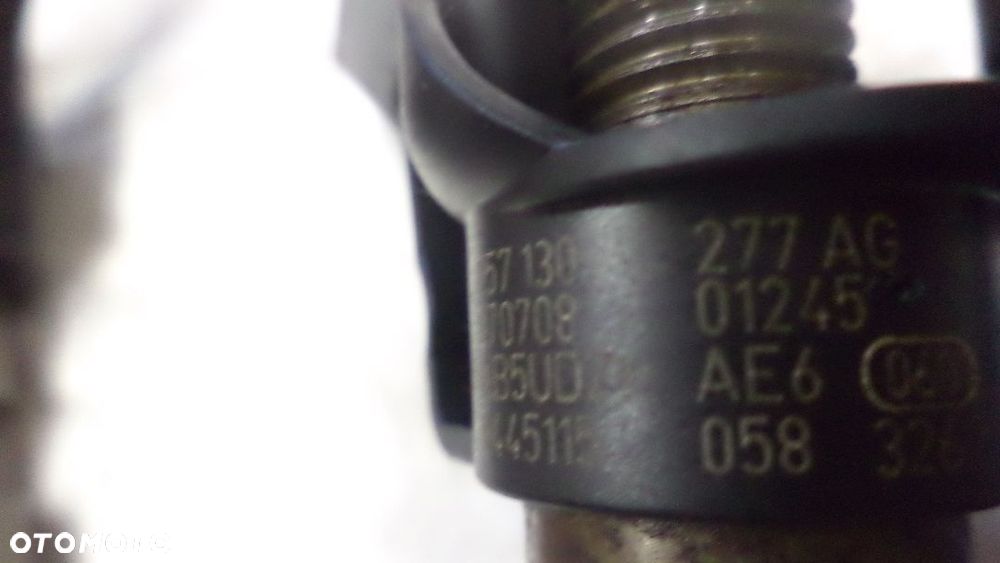 Wtrysk wtryskiwacz  AUDI 3.0 TDI 057130277AG - 2