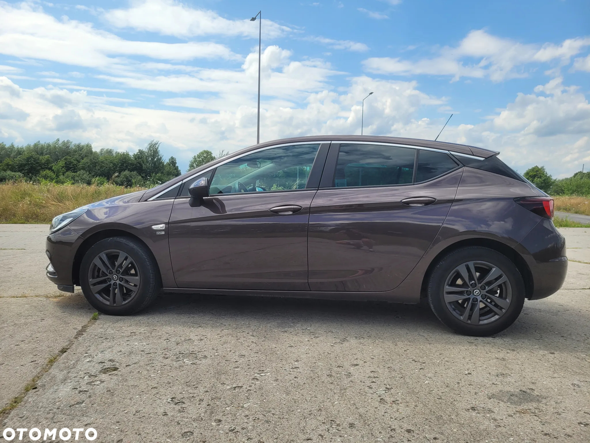 Opel Astra V 1.4 T 120 Lat S&S - 9