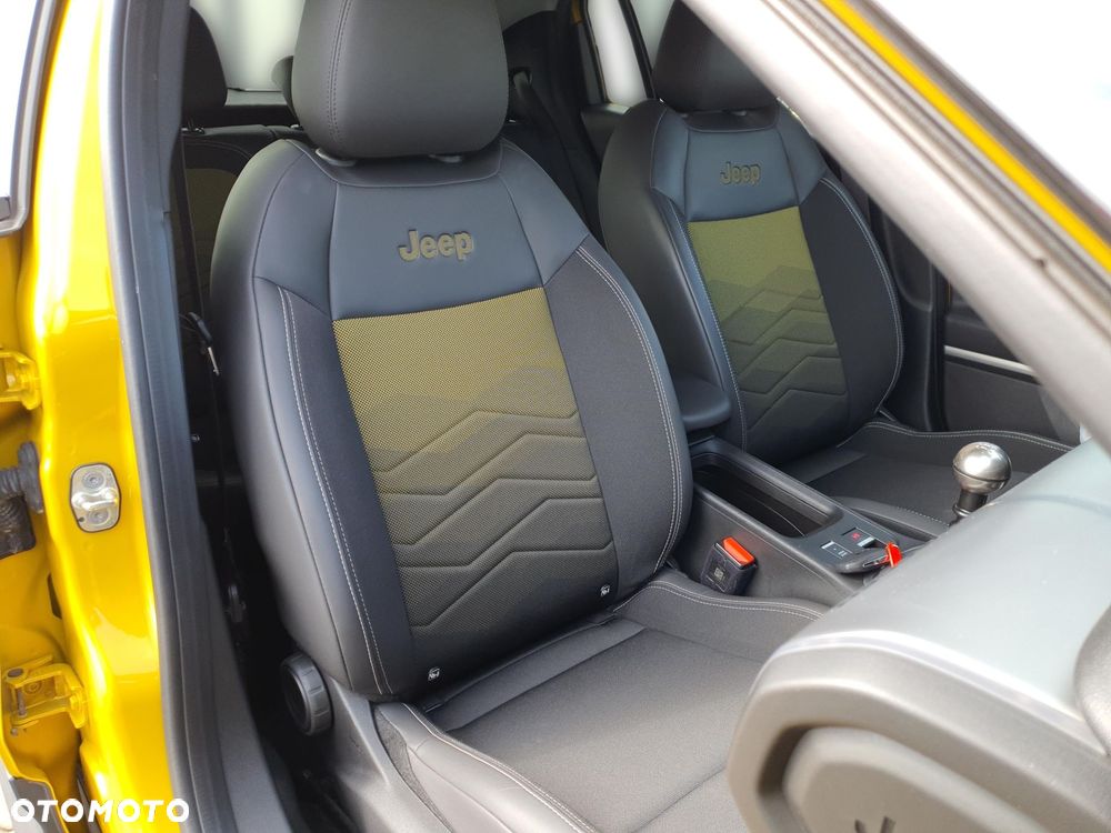 Jeep Avenger 1.2 GSE T3 Altitude FWD - 27