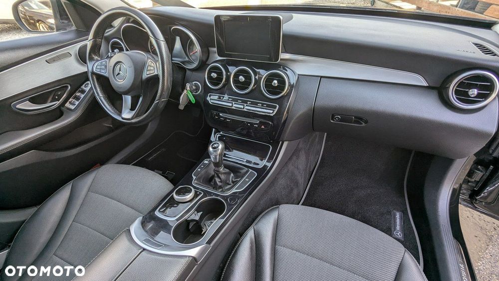 Mercedes-Benz Klasa C - 16