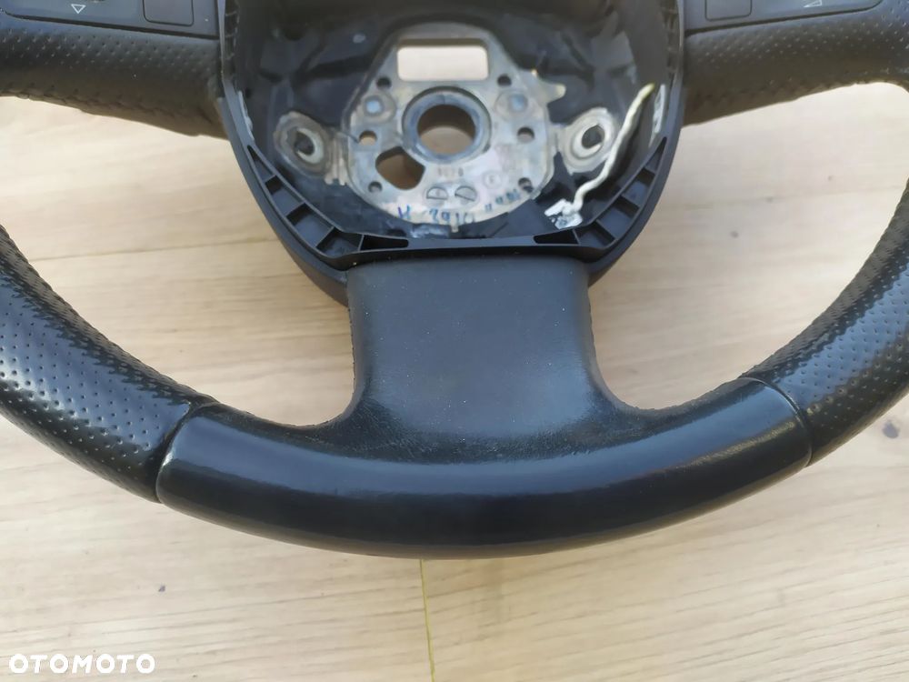 AUDI A6 C6 A8 D3 LIFT Q7 KIEROWNICA TRÓJRAMIENNA CZARNA SOUL ŁOPATKI - 3