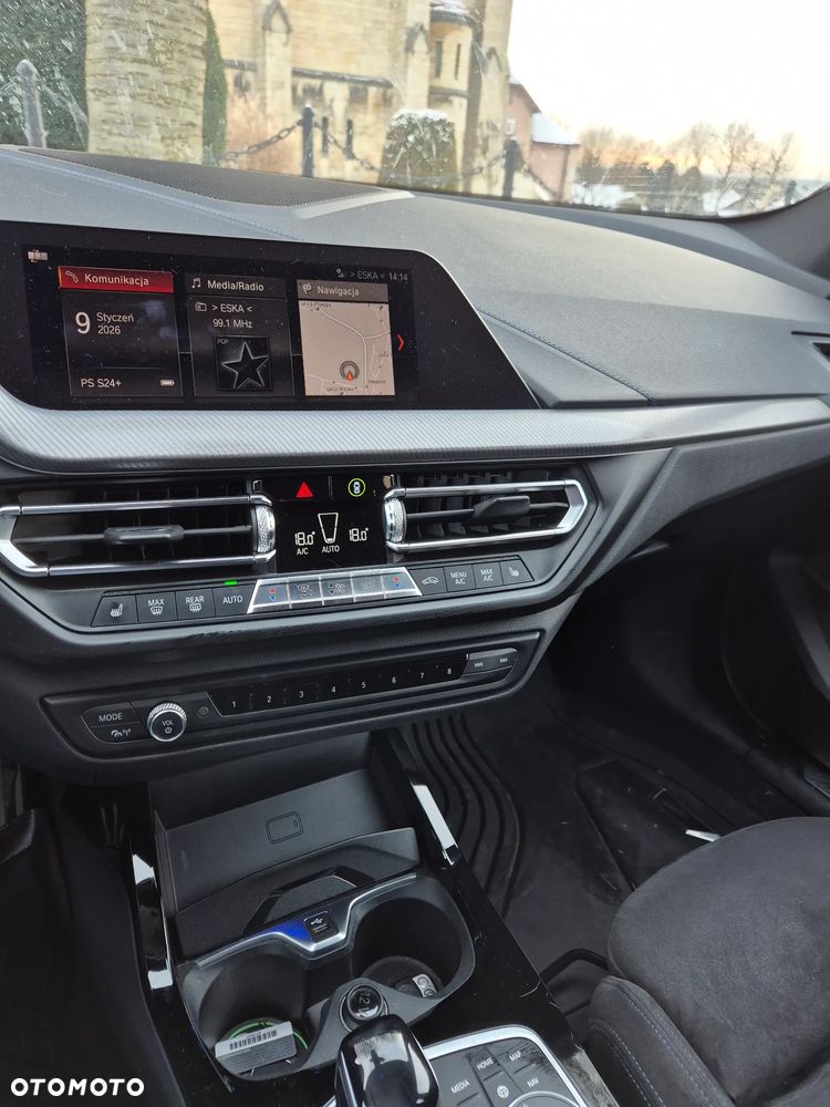 BMW Seria 1 - 16