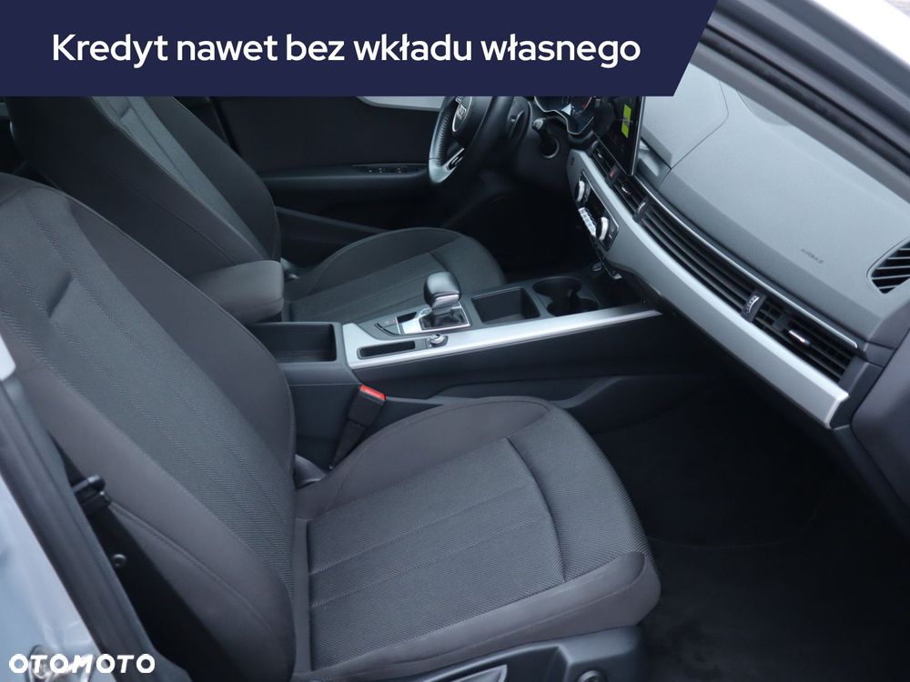 Audi A4 Avant - 11