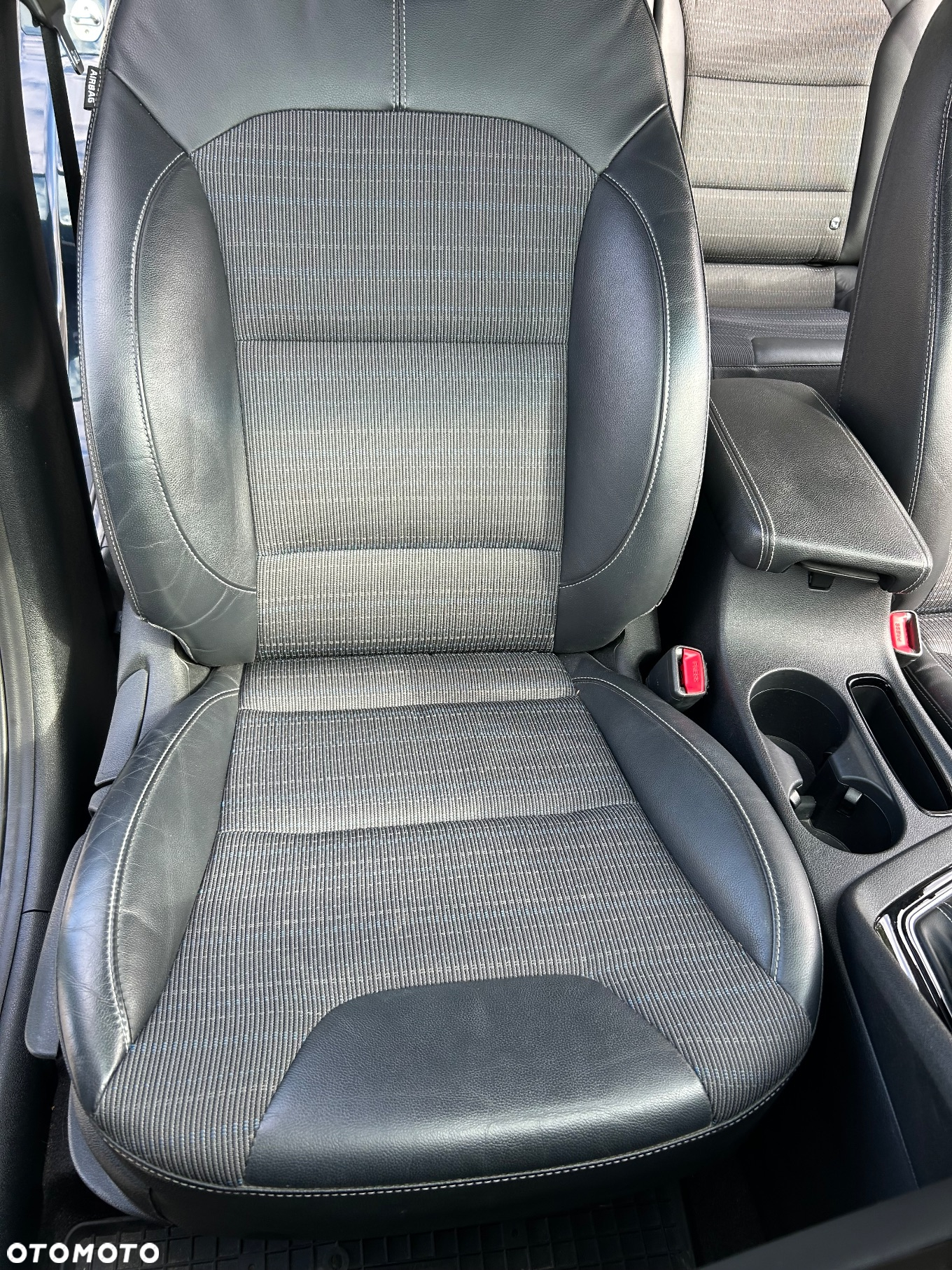 Kia Niro 1.6 GDI Hybrid L - 10