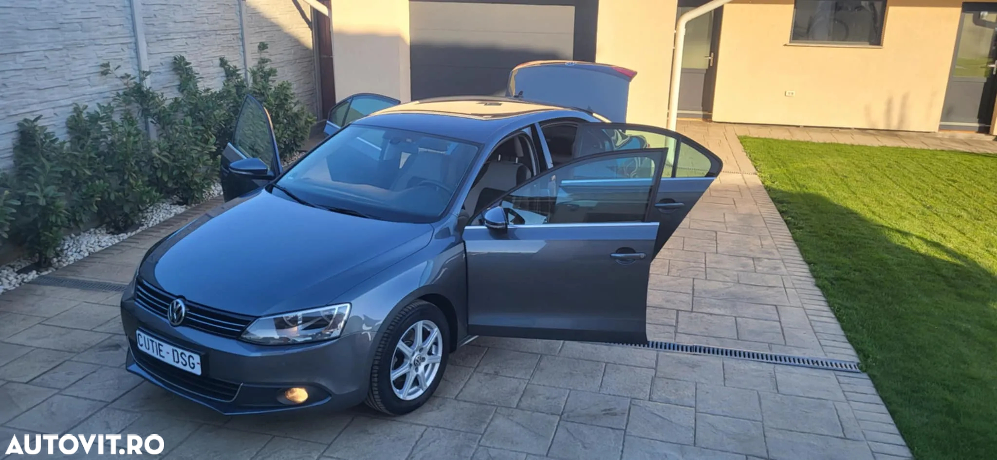 Volkswagen Jetta - 10