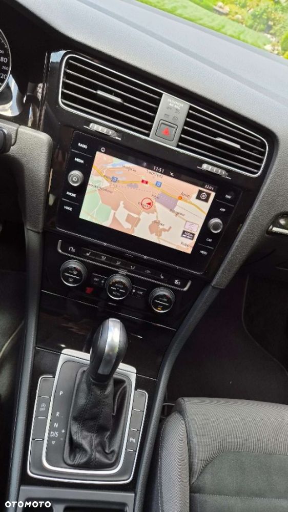 Volkswagen Golf Variant 2.0 TDI SCR DSG Highline - 18