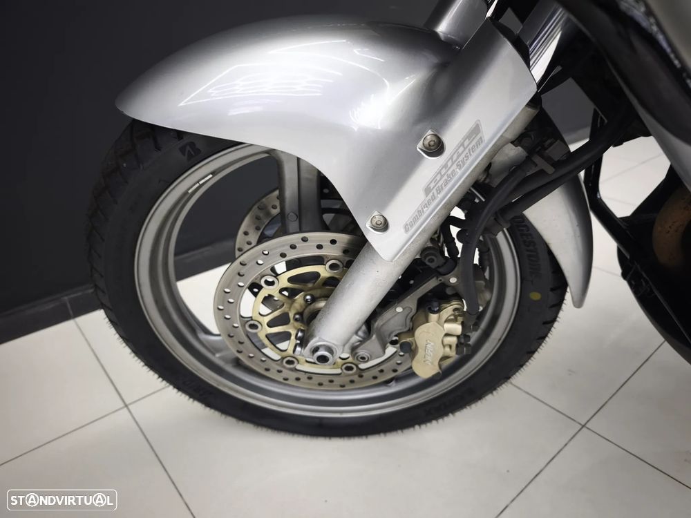 Honda Varadero PGM-F1 - 9