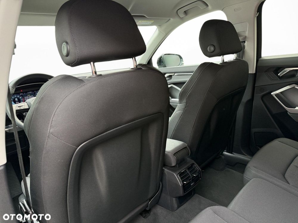 Audi Q3 - 32