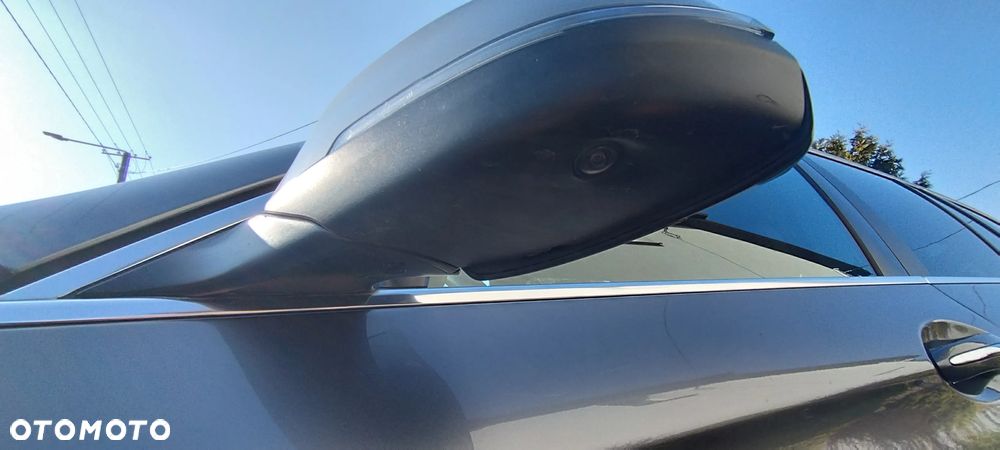 BMW Seria 5 535i Modern Line - 25