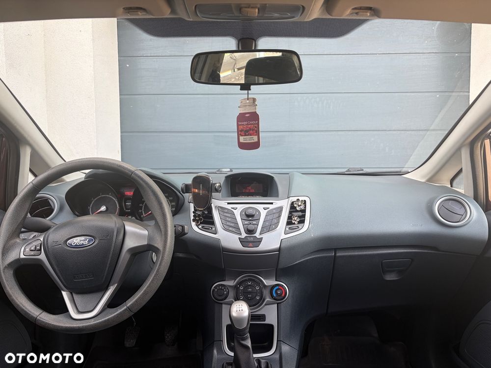Ford Fiesta 1.25 Trend - 6
