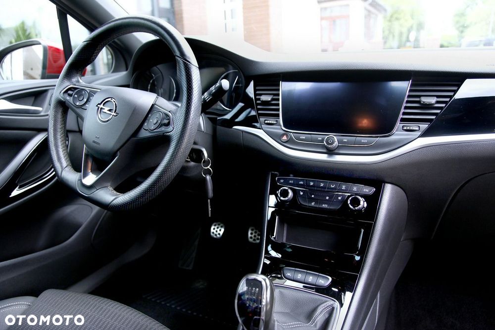 Opel Astra 1.2 T Ultimate S&S - 11