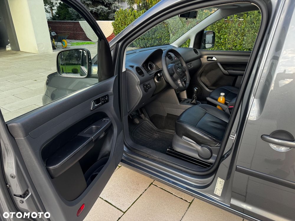 Volkswagen Caddy - 13