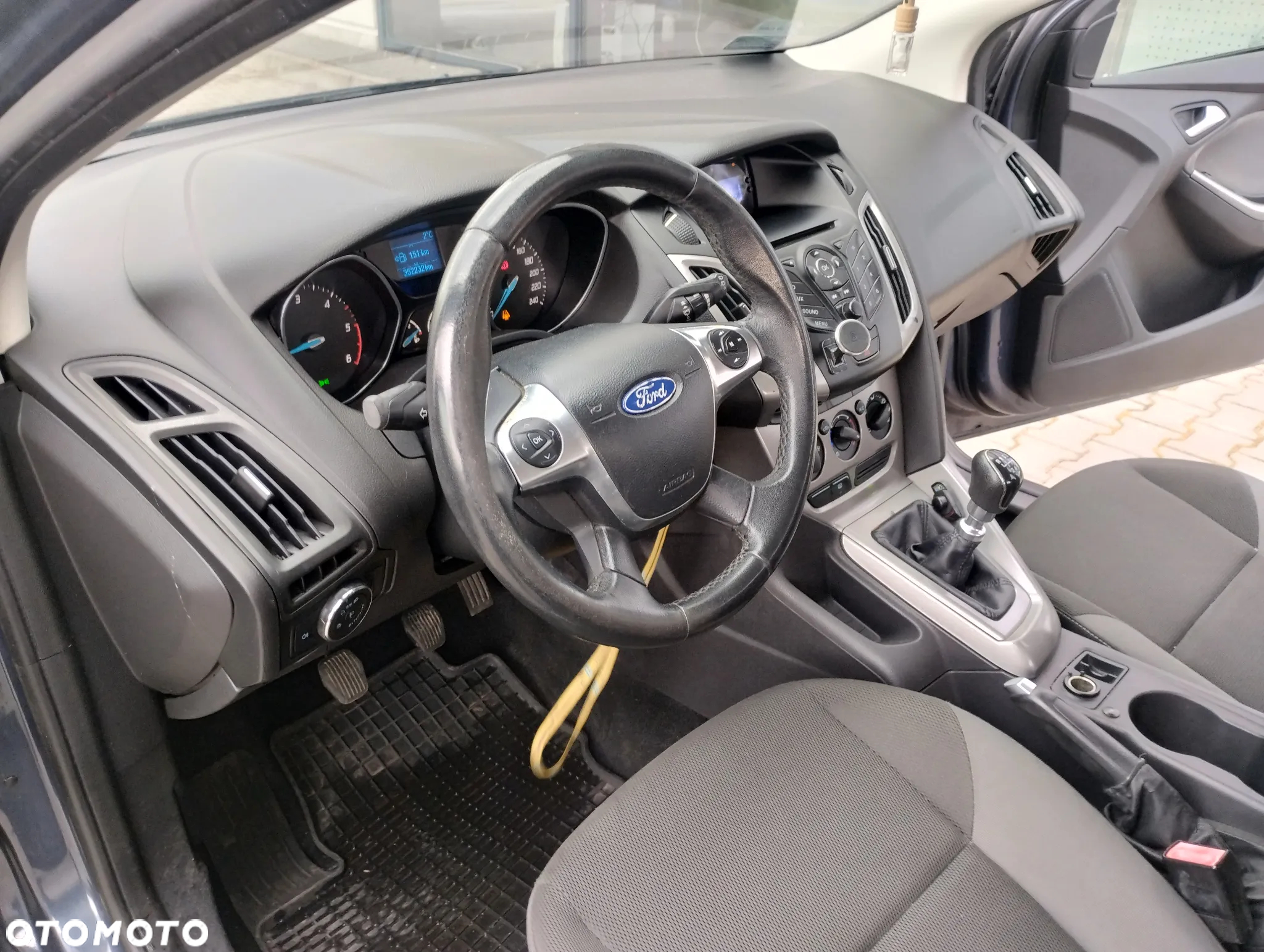 Ford Focus - 19