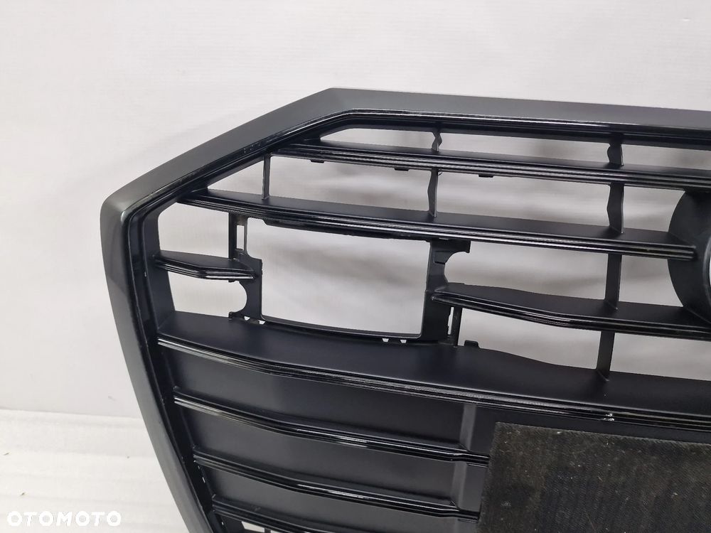 AUDI A6 C8 4K0 S-LINE 18- ATRAPA / GRILL PRZEDNI PRZÓD NA PDC BLACK CZARNY , NR 4K0853651 / 4K0853653 / 4K0853651C , NR AUKCJI GL61 - 2