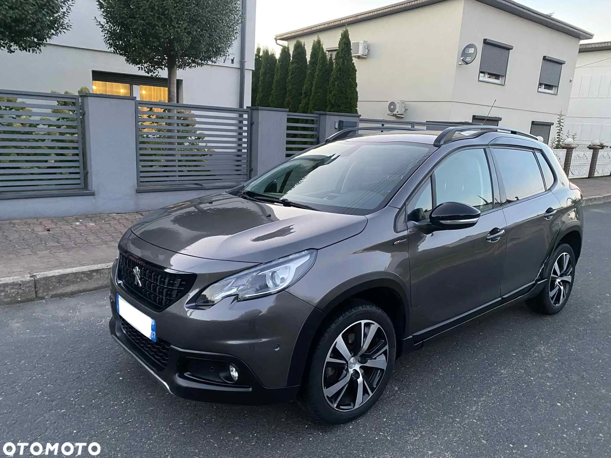 Peugeot 2008 PureTech 110 Stop&Start GT-Line Edition - 6