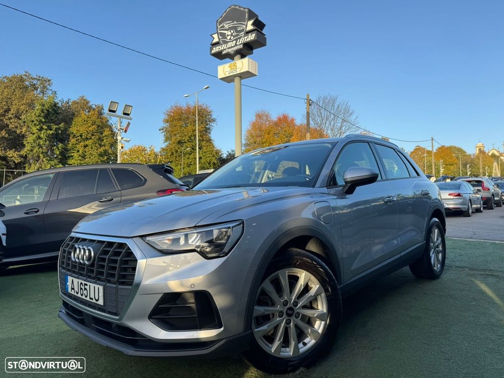 Audi Q3 45 TFSIe S tronic - 1