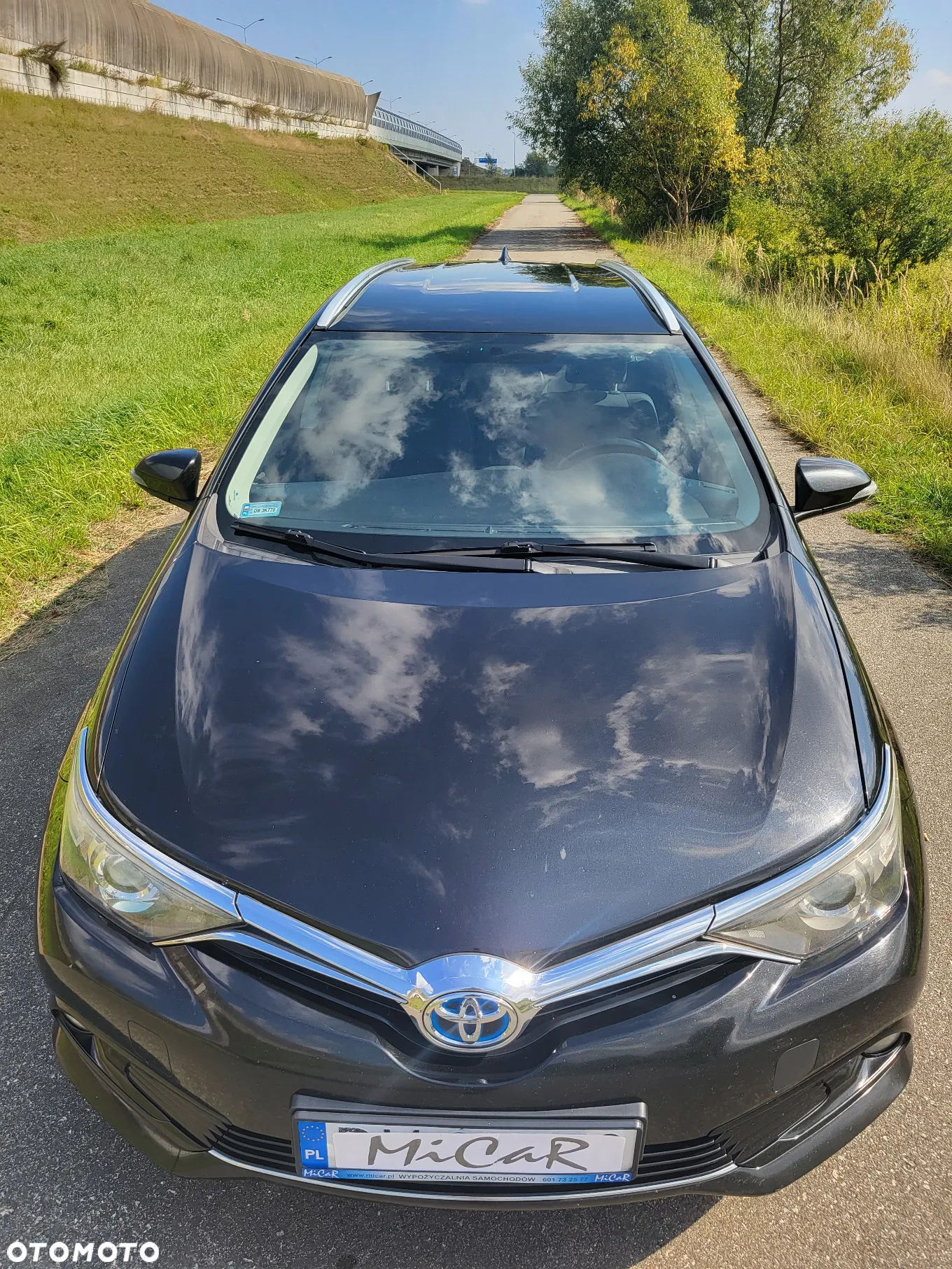 Toyota Auris Hybrid 135 Comfort - 4