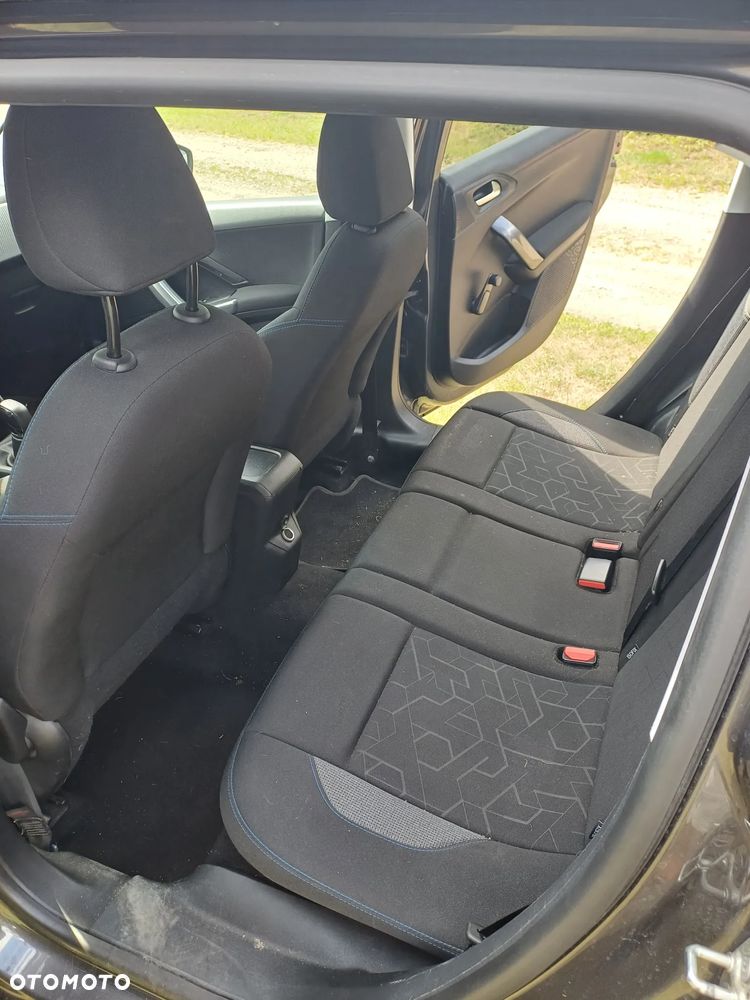 Peugeot 2008 1.2 Pure Tech Style - 3
