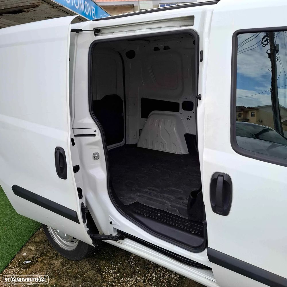 Opel Combo-D Van 1.3 cdti - 24