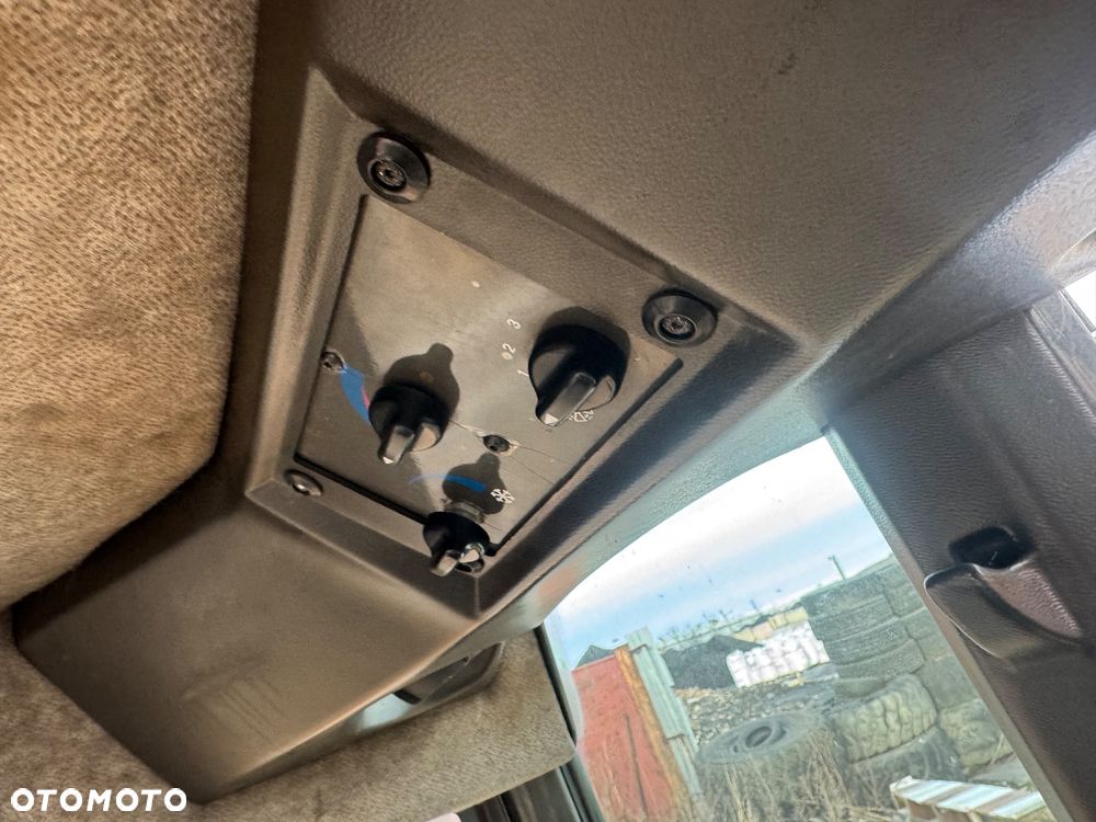 Renault Ergos 95 Klimatyzacja manualna skrzynia 2001 r. 4x2 kosiarka bijakowa - 13