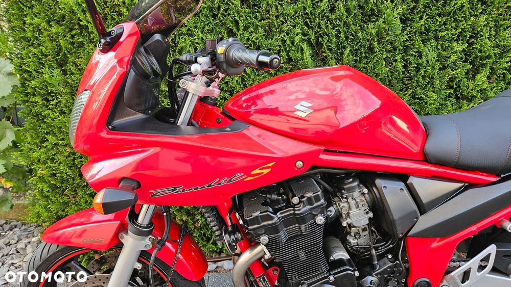 Suzuki Bandit - 20