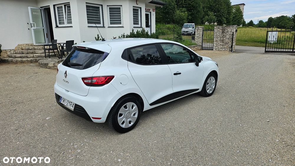 Renault Clio 1.2 16V Alize - 11