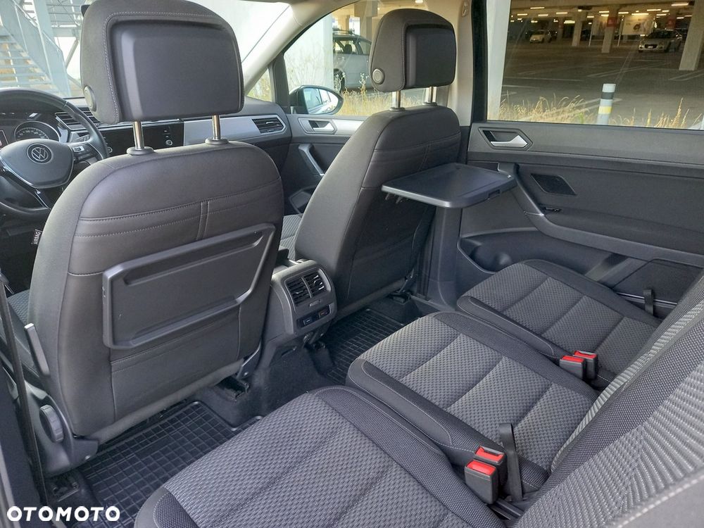 Volkswagen Touran 2.0 TDI BMT Comfortline Plus DSG - 9